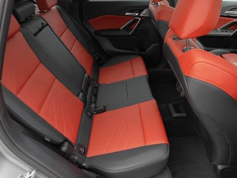 Certified 2025 BMW X1 xDrive28i w/ Premium Package image 19