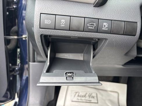 Used 2021 Toyota Camry SE FWD image 41