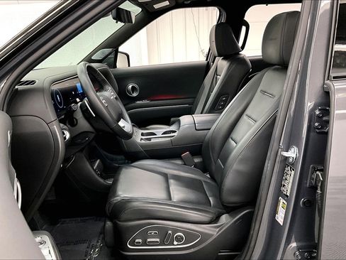 Used 2026 Hyundai Palisade Calligraphy FWD image 25