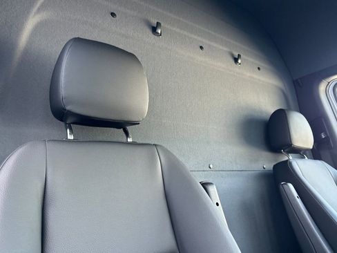 New 2024 Mercedes-Benz eSprinter 170 Cargo image 12