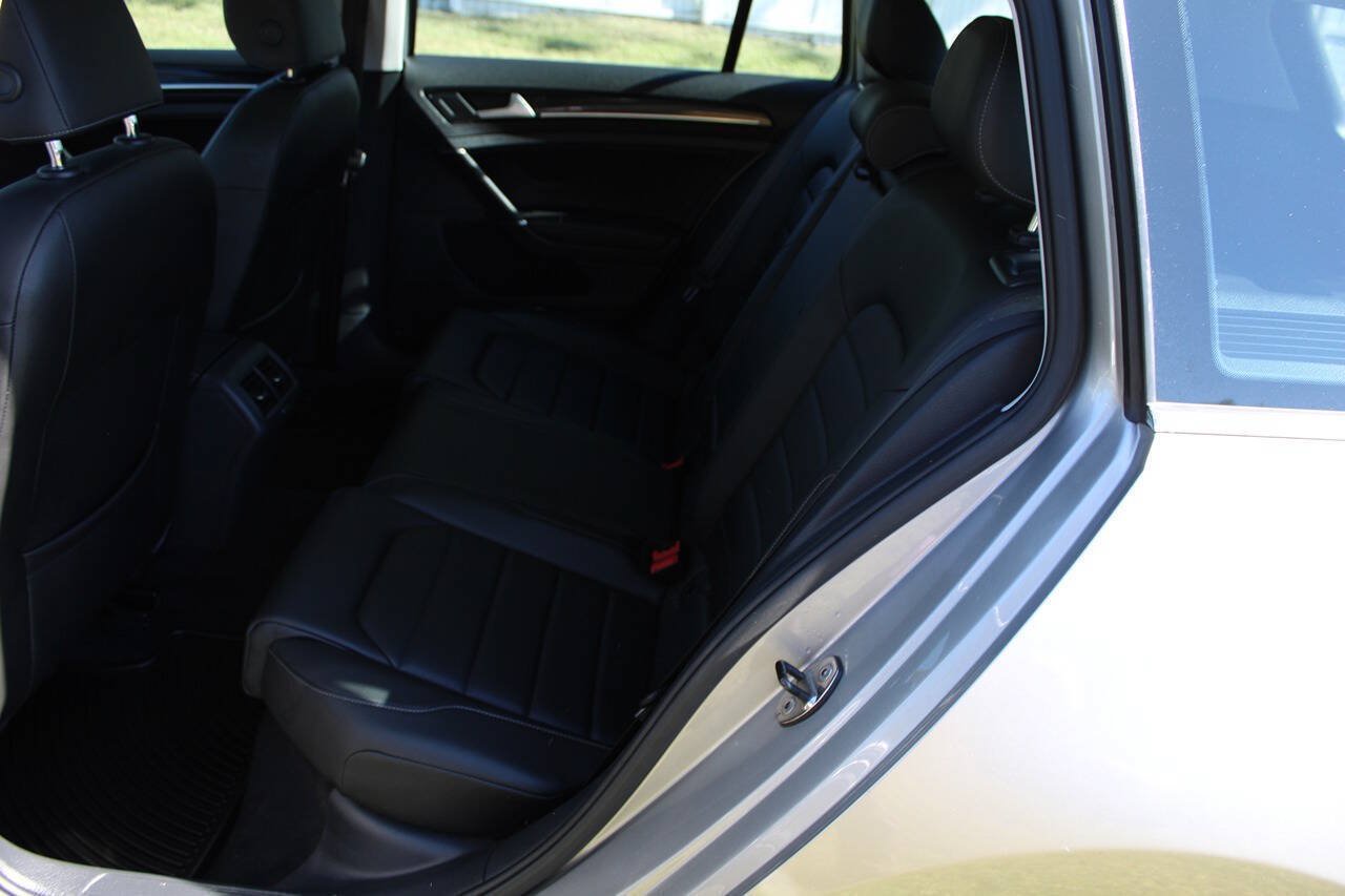 Used 2016 Volkswagen Golf SEL FWD image 34