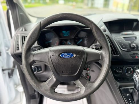 Used 2016 Ford Transit Connect XL FWD image 18
