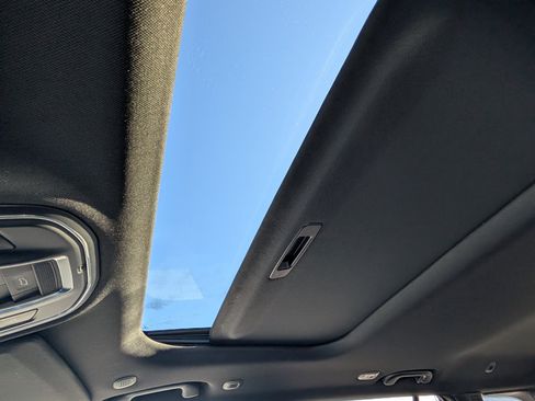 New 2026 Jeep Grand Cherokee Altitude AWD/4WD image 20