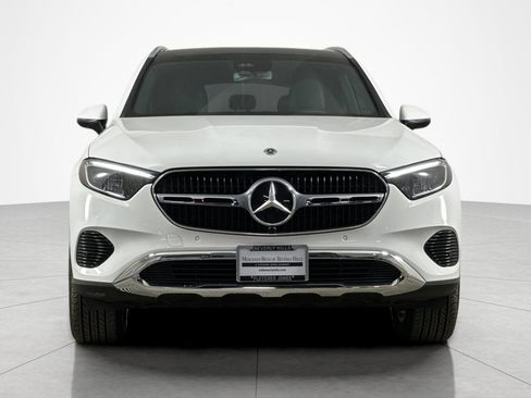 Used 2025 Mercedes-Benz GLC 300 image 8