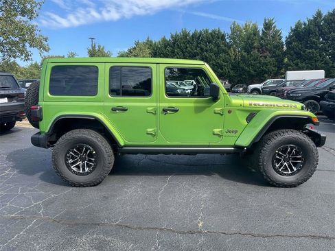 New 2025 Jeep Wrangler Unlimited Rubicon image 10