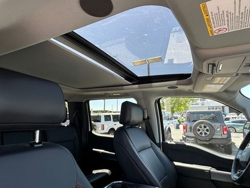 New 2026 Ford F250 Lariat w/ Black Appearance Package AWD/4WD image 19