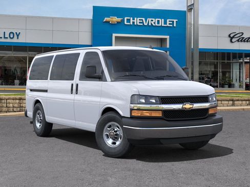 New 2024 Chevrolet Express 2500 image 33