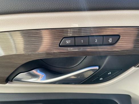 Used 2022 GMC Terrain Denali image 29