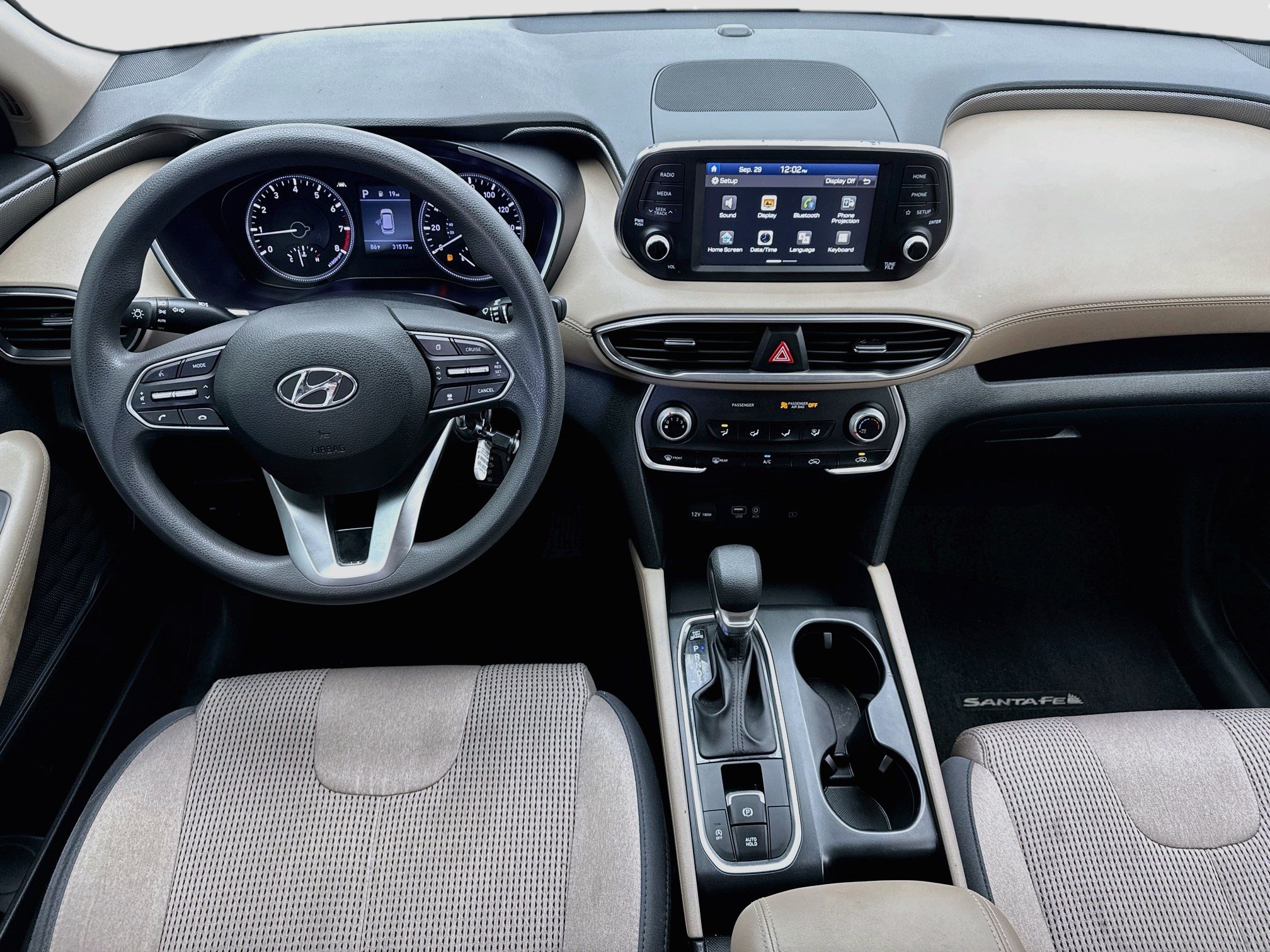 Used 2019 Hyundai Santa Fe SE FWD image 14
