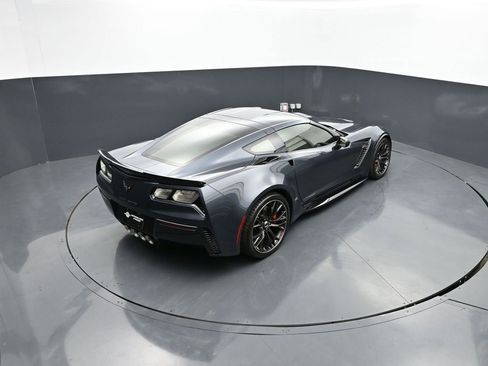 Used 2019 Chevrolet Corvette Z06 RWD image 20