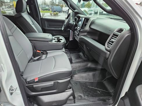 New 2026 RAM 5500 Tradesman AWD/4WD image 12