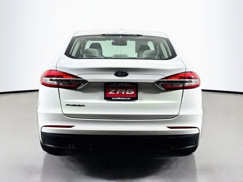 Used 2020 Ford Fusion S FWD image 4