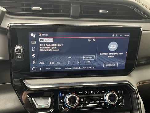 Certified 2025 GMC Sierra 2500 AT4 w/ Technology Package image 20