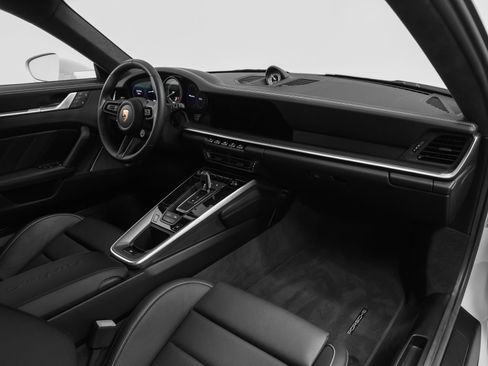 Certified 2025 Porsche 911 Turbo S AWD/4WD image 38
