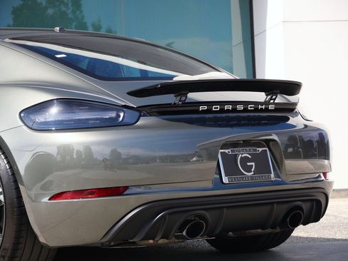 Used 2024 Porsche 718 Cayman GTS image 7