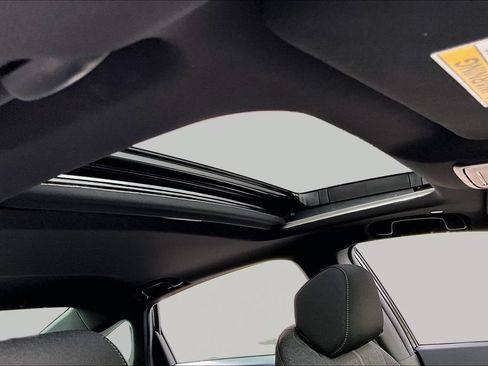 Used 2024 Honda Accord Sport image 19