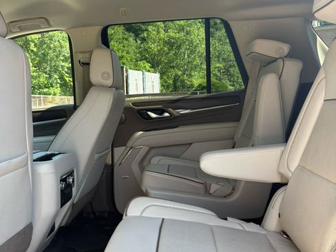 Used 2021 GMC Yukon Denali AWD/4WD image 25