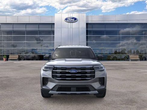 Used 2026 Ford Explorer Active AWD/4WD image 6