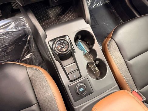Used 2024 Ford Bronco Sport Outer Banks AWD/4WD image 18
