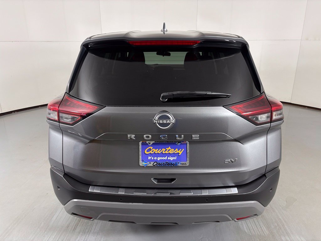 Used 2022 Nissan Rogue SV FWD image 7