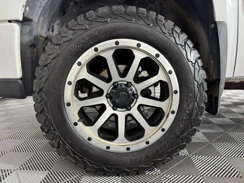 Used 2011 GMC Sierra 1500 Denali image 42