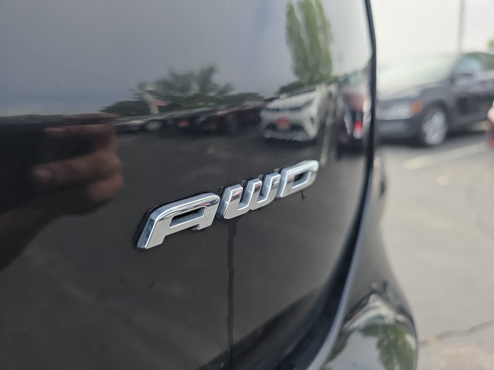 Used 2024 Ford Edge SEL AWD/4WD image 11
