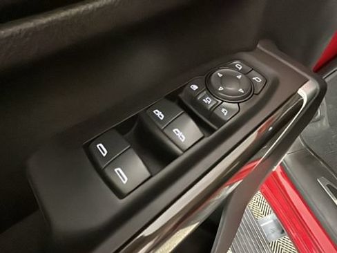 Used 2021 GMC Sierra 3500 AT4 w/ AT4 Premium Plus Package AWD/4WD image 10