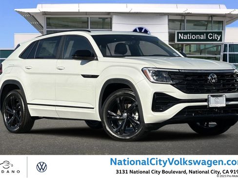 New 2026 Volkswagen Atlas Cross Sport SEL R-Line image 1