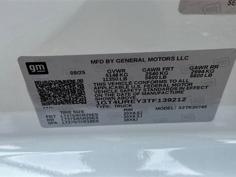 New 2026 GMC Sierra 2500 Denali w/ Denali Reserve Package image 34