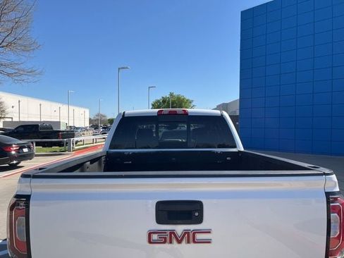 Used 2018 GMC Sierra 1500 SLT w/ Texas SLT Premium Package image 9