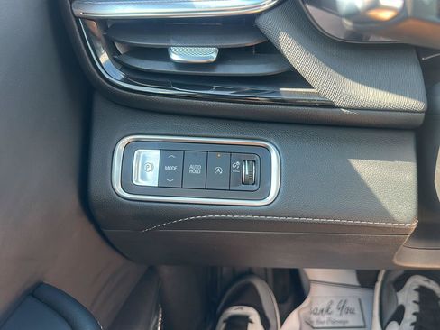 Used 2026 Buick Enclave Sport Touring w/ Power Package FWD image 33