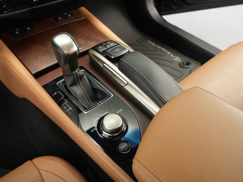 Used 2020 Lexus GS 350 AWD w/ Premium Package image 38