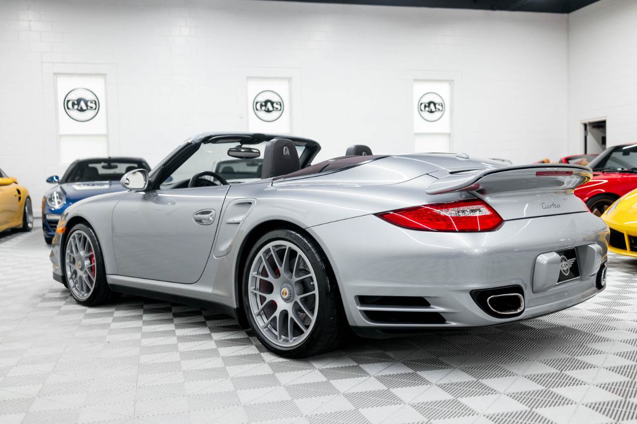 Used 2010 Porsche 911 Turbo AWD/4WD image 13