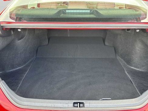 Used 2023 Toyota Camry XLE image 6