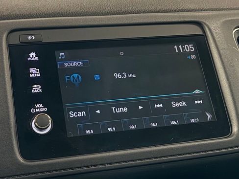 Used 2021 Honda HR-V EX-L image 18