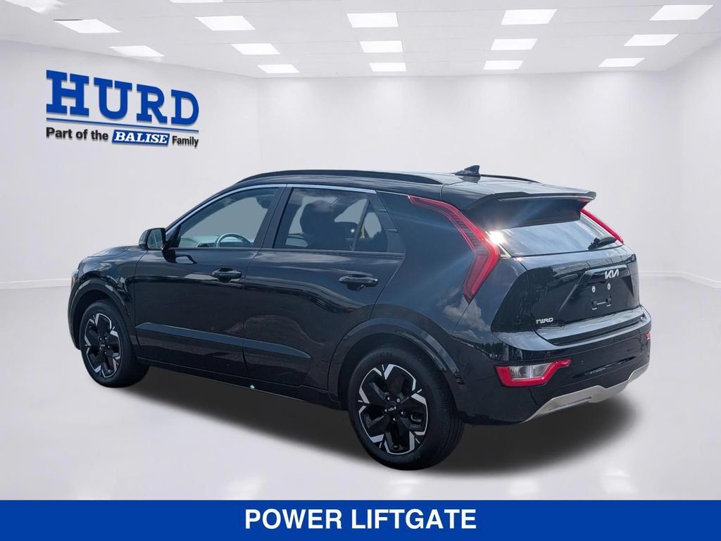 Used 2023 Kia Niro Wind w/ Wind Preserve Package FWD image 5