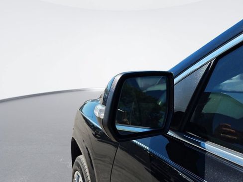 Used 2023 GMC Acadia Denali w/ LPO, Floor Liner Package FWD image 10