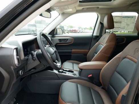 New 2025 Ford Bronco Sport Outer Banks w/ Outer Banks Tech Package+ image 13