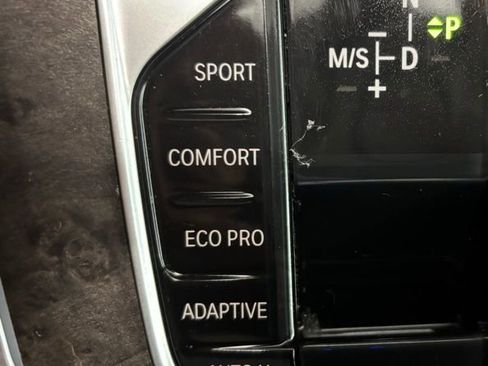 Used 2021 BMW X5 xDrive40i w/ Premium Package image 36