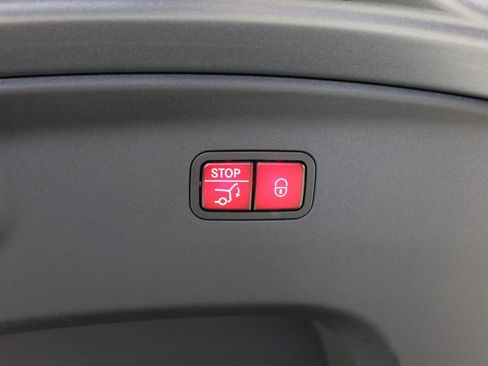Used 2022 Mercedes-Benz AMG GT 53 image 45