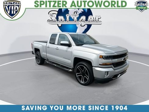 Used 2018 Chevrolet Silverado 1500 LT w/ LPO, Black Pack AWD/4WD image 2
