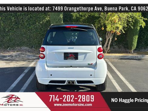Used 2013 smart fortwo pure RWD image 8