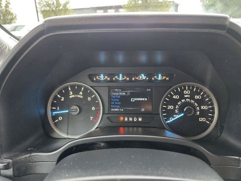 Used 2019 Ford F150 XLT w/ Equipment Group 302A Luxury AWD/4WD image 14