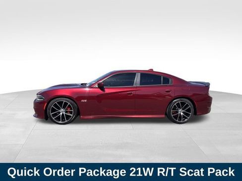Used 2017 Dodge Charger R/T Scat Pack RWD image 2
