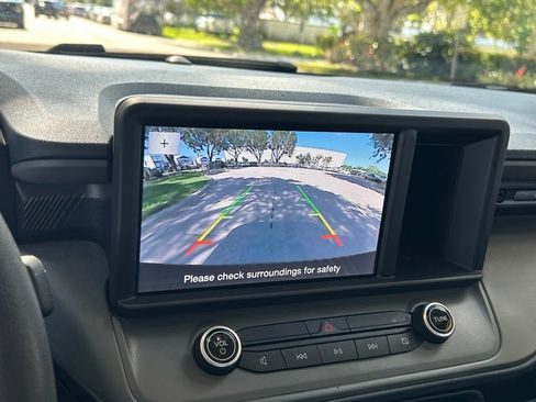 Used 2022 Ford Maverick XL image 21