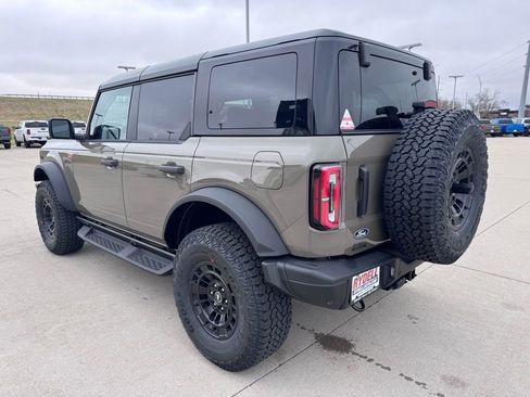 New 2026 Ford Bronco Badlands w/ Sasquatch Package AWD/4WD image 15