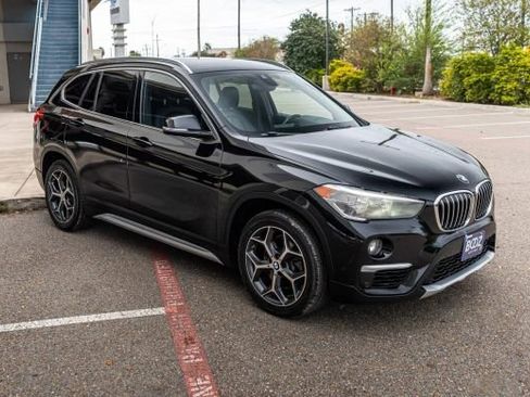 Used 2019 BMW X1 sDrive28i image 2