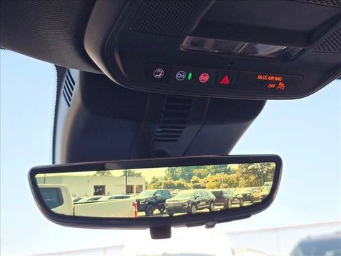 New 2026 Chevrolet Traverse LT w/ Driver Confidence Package FWD image 26