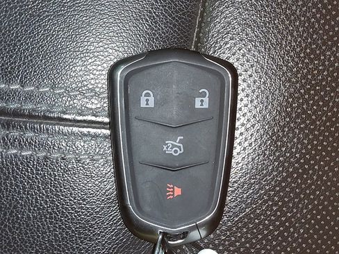 Used 2022 Chevrolet Blazer LT w/ Sound & Technology Package FWD image 32