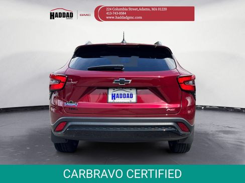 Certified 2024 Chevrolet Trax RS w/ Sunroof Package FWD image 6